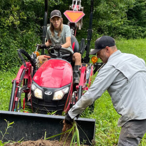 Donavon Nail working the landing